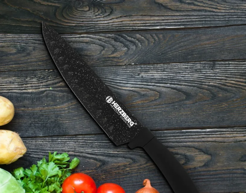 Herzberg 8 piece knife set with acrylic stand - Black marble