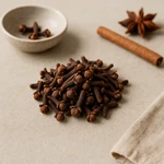 Ganze Nelken: kleines Gewürz, großer Duft – und so setzt du es in der Küche richtig ein