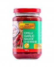 Lee Kum Kee Garlic Chilli Sauce 368 g