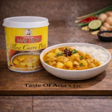 Mae Ploy Yellow curry paste 400 g Mae Ploy Yellow curry paste 400 g