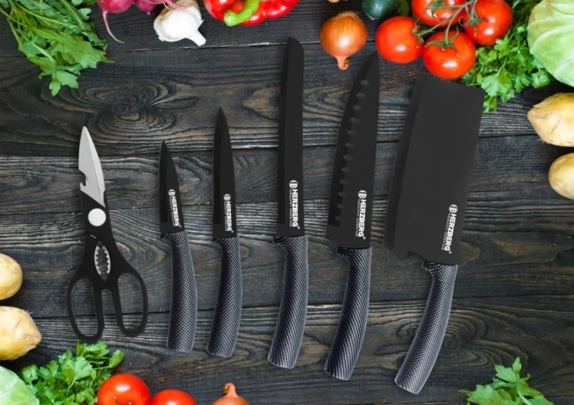Herzberg 8 piece knife set with acrylic stand - Carbon