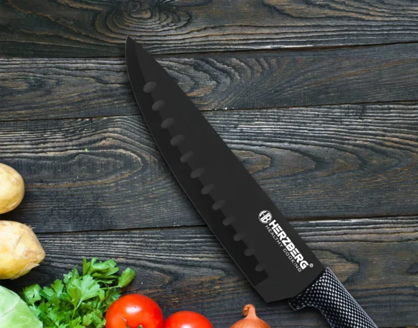 Herzberg 8 piece knife set with acrylic stand - Carbon