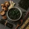 Pilze und Algen in der asiatischen Küche: Umami, Textur und praktische Anwendung zu Hause