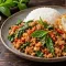 Basilikum: Duftkraut für mediterrane Klassiker und asiatische Wok‑Gerichte