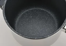 Royalty Line Schnellkochtopf mit Marmoroberfläche 24 cm – 4 l