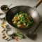 Die häufigsten Fehler beim Kochen im Wok (und wie man sie zu Hause schnell beheben kann)